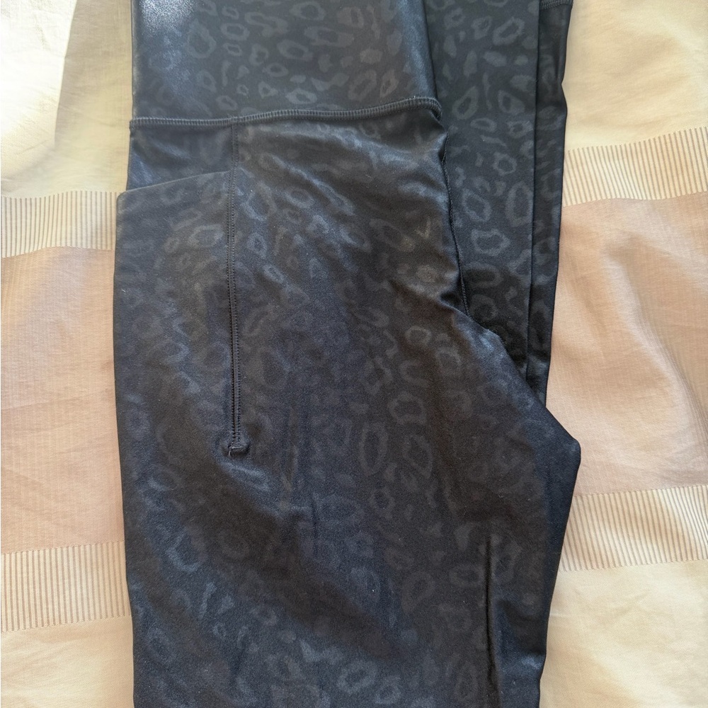 Athleta Charcoal Leopard Print Leggings